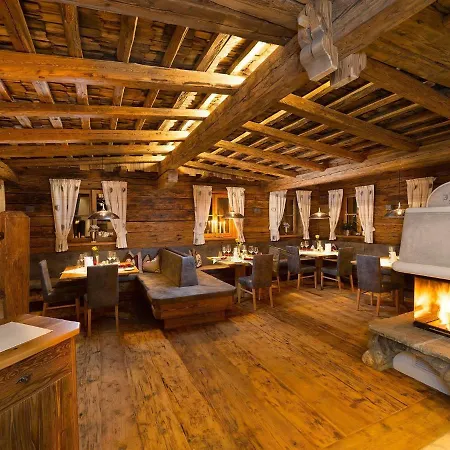 شاليه Chalets Auszeit, Near Grossarl