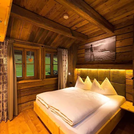 Chalets Auszeit, Near Grossarl *